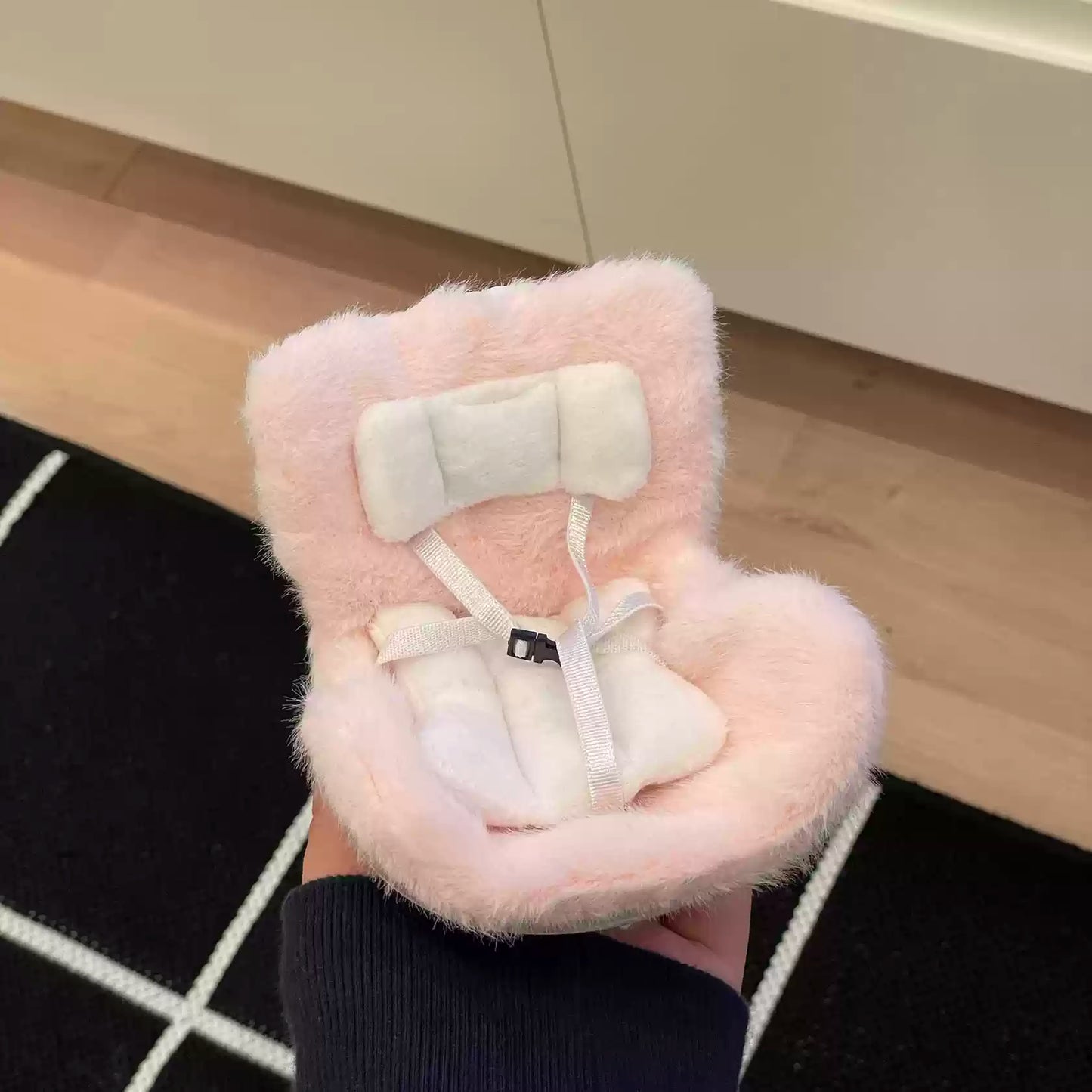Labubu Car Seat with Soft Furry Cushion – Cute Plush Display Chair